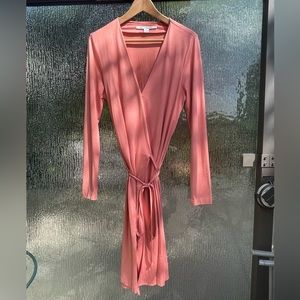 Diane Von Furstenburg Pink Wrap Dress - US 12